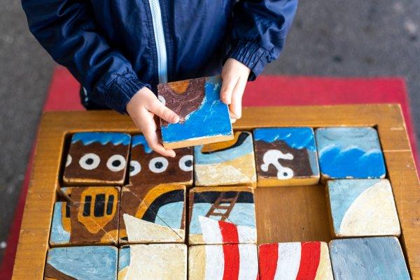 5 ideas de juguetes educativos con material reciclado