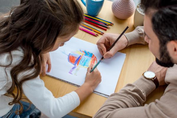 5 cosas que puedes hacer para inspirar a tus hijos a amar el arte