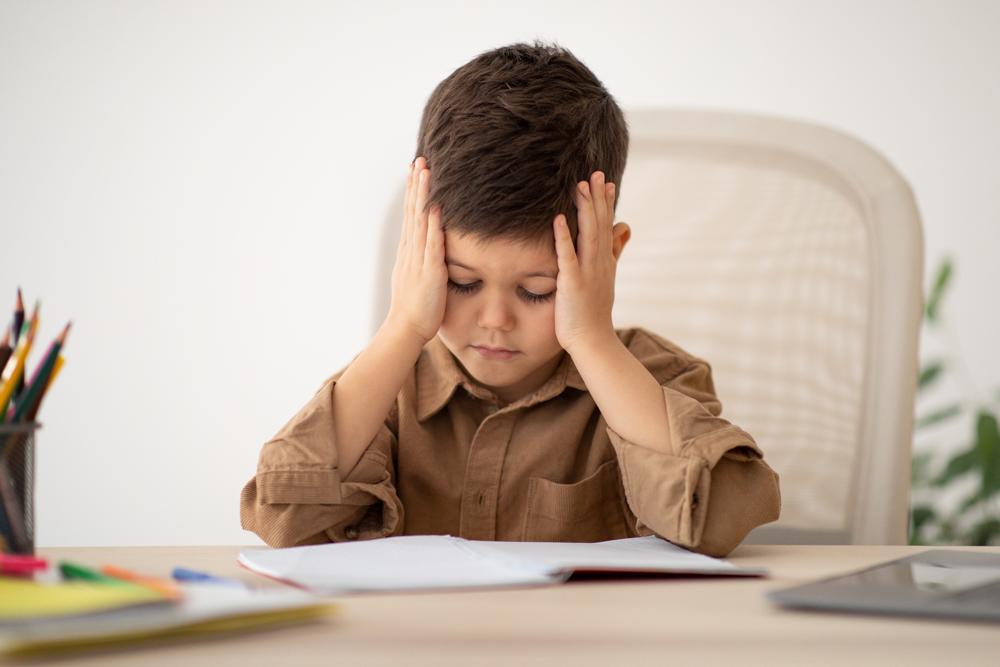 Mi hijo no quiere hacer tareas: estrategias desde el juego y la motivación